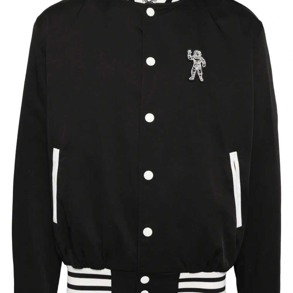 Бомбер с вышивкой