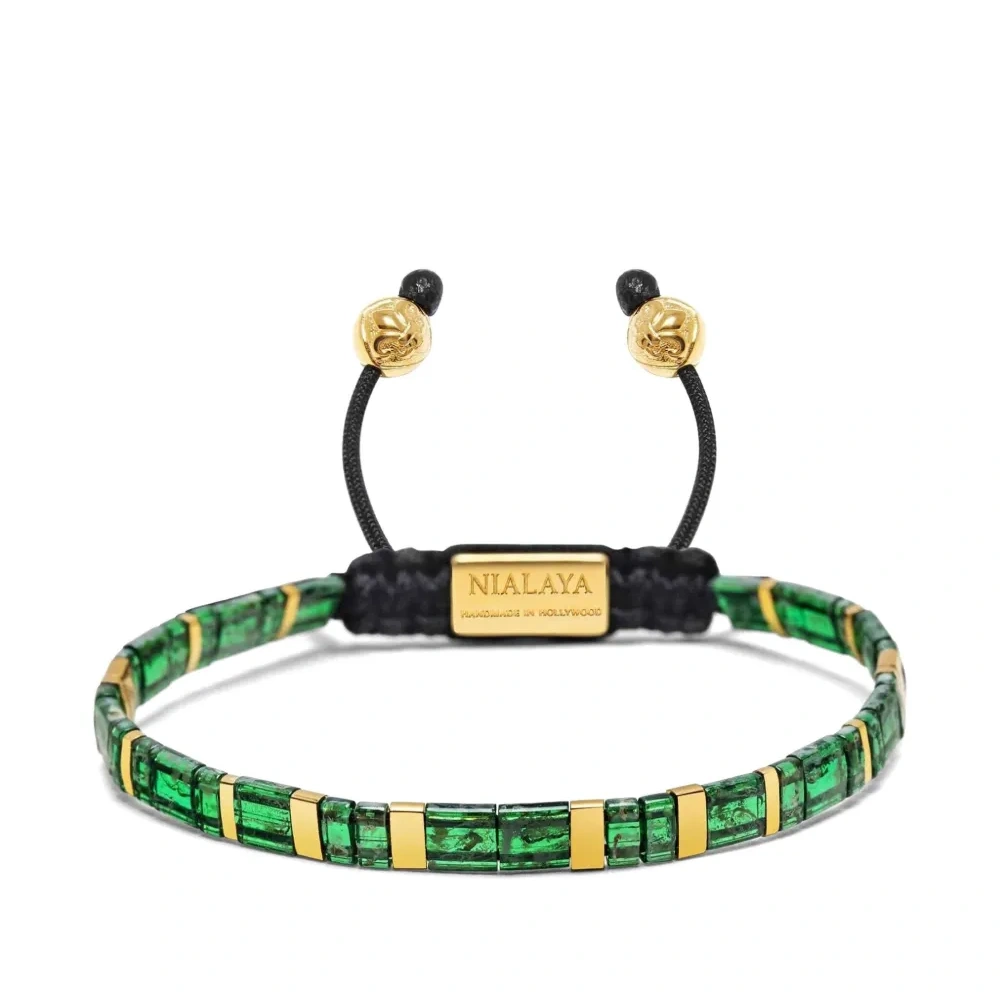 Позолоченный браслет с бусинами