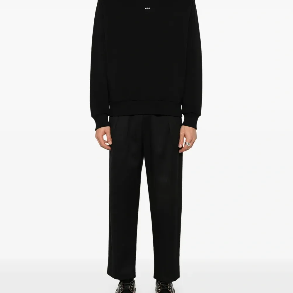 толстовка с логотипом