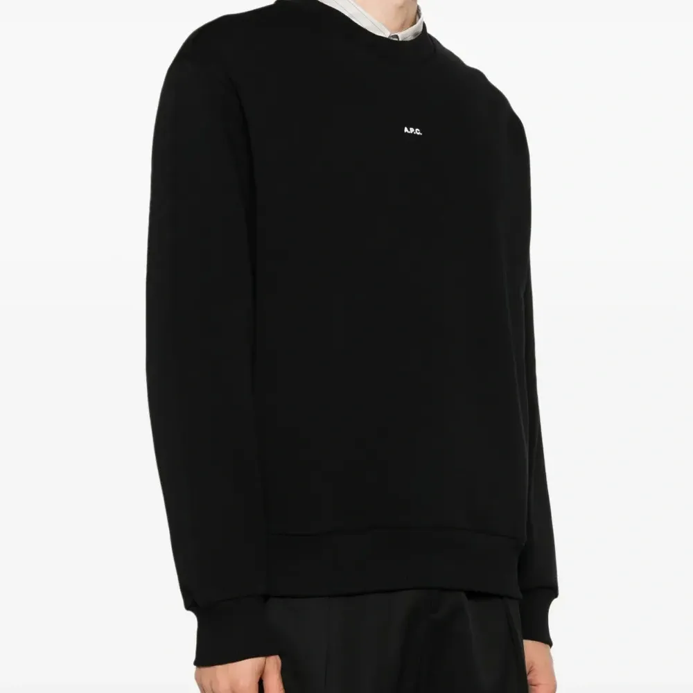 толстовка с логотипом