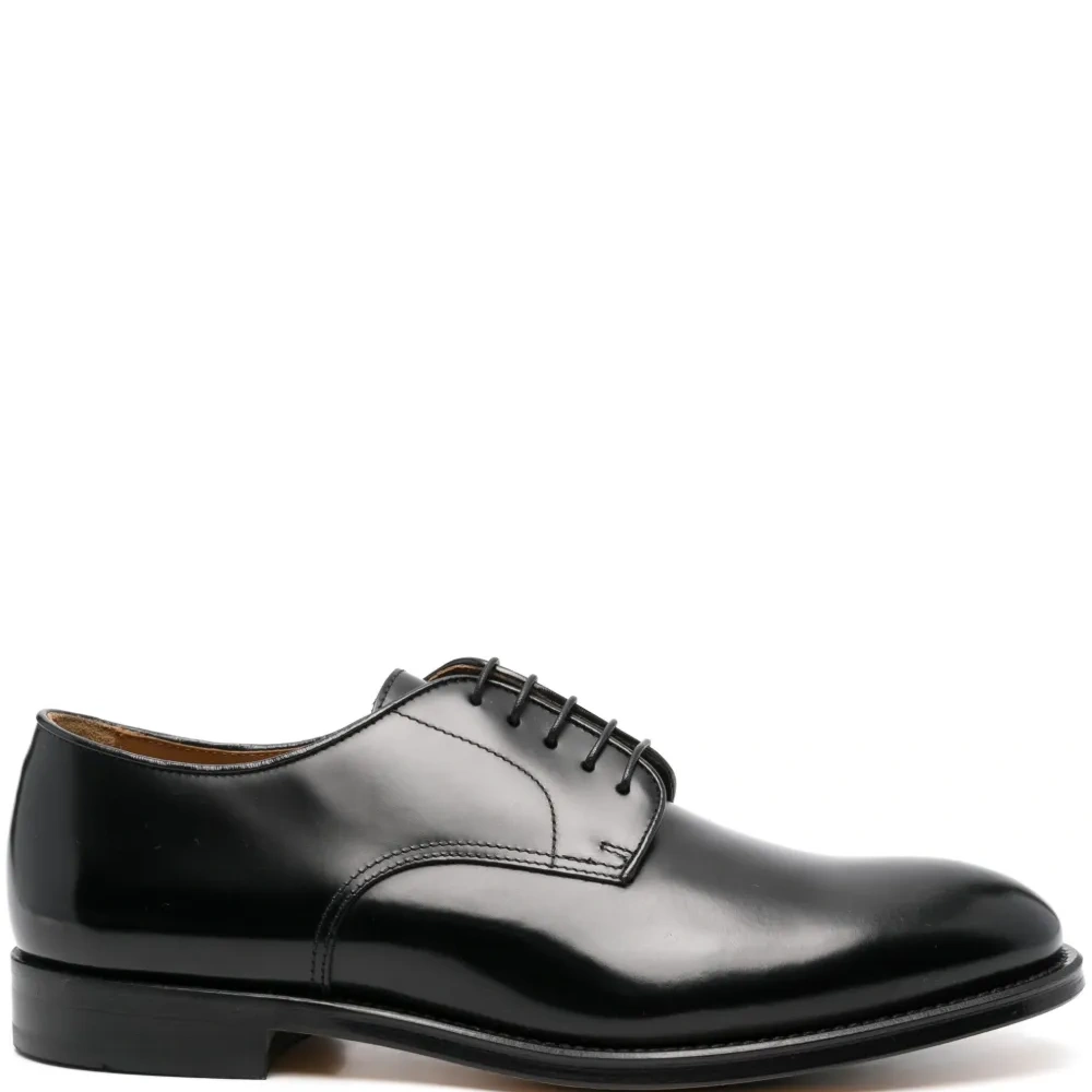 Дерби на шнуровке