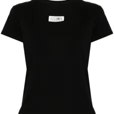 Футболка с нашивкой Футболка с нашивкой