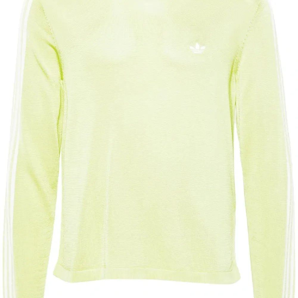 Топ тонкой вязки