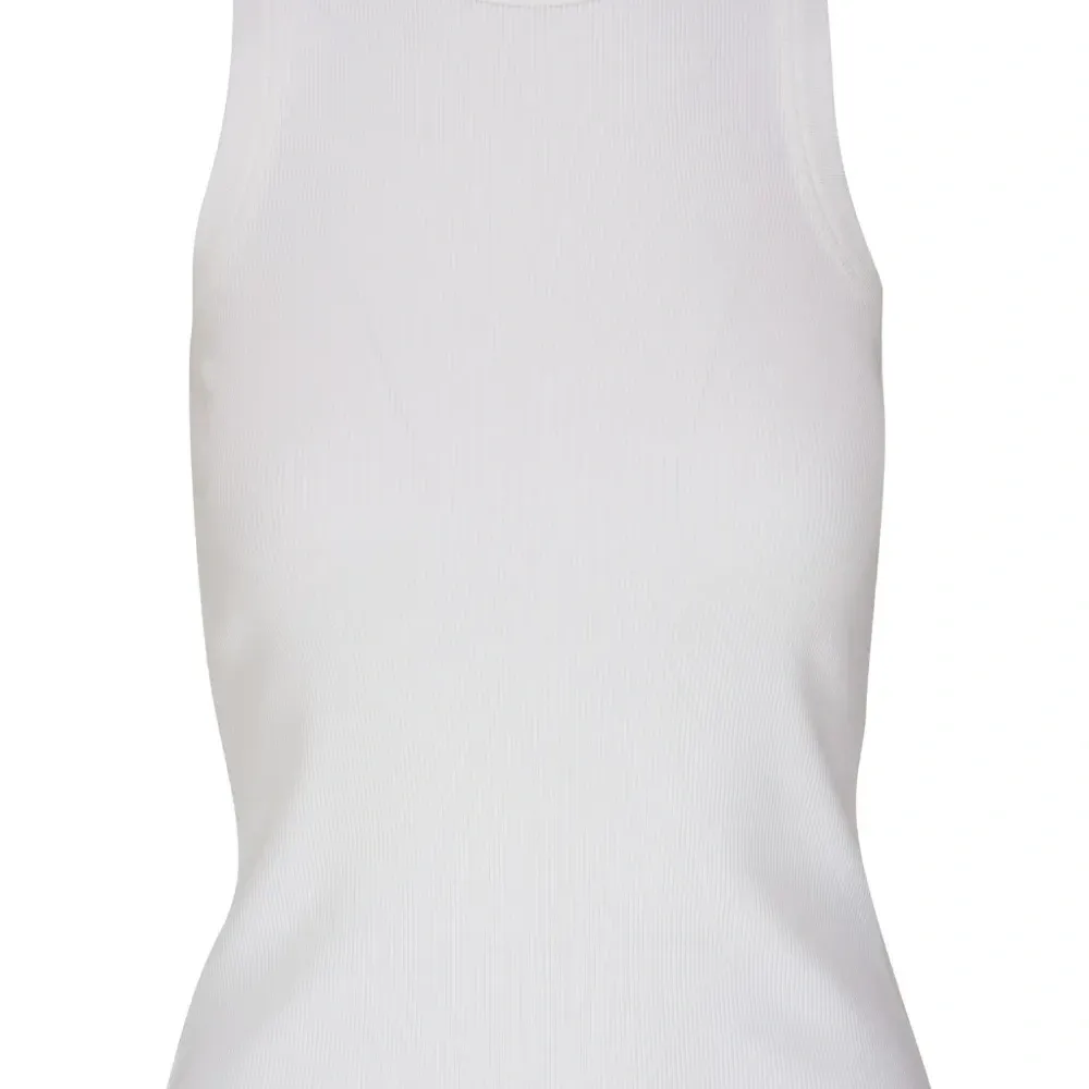 Топ в рубчик без рукавов