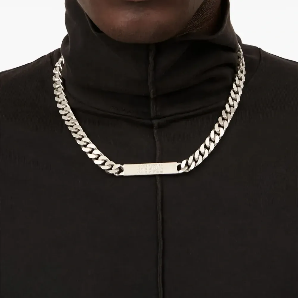 Цепочка на шею с декором Numbers Цепочка на шею с декором Numbers