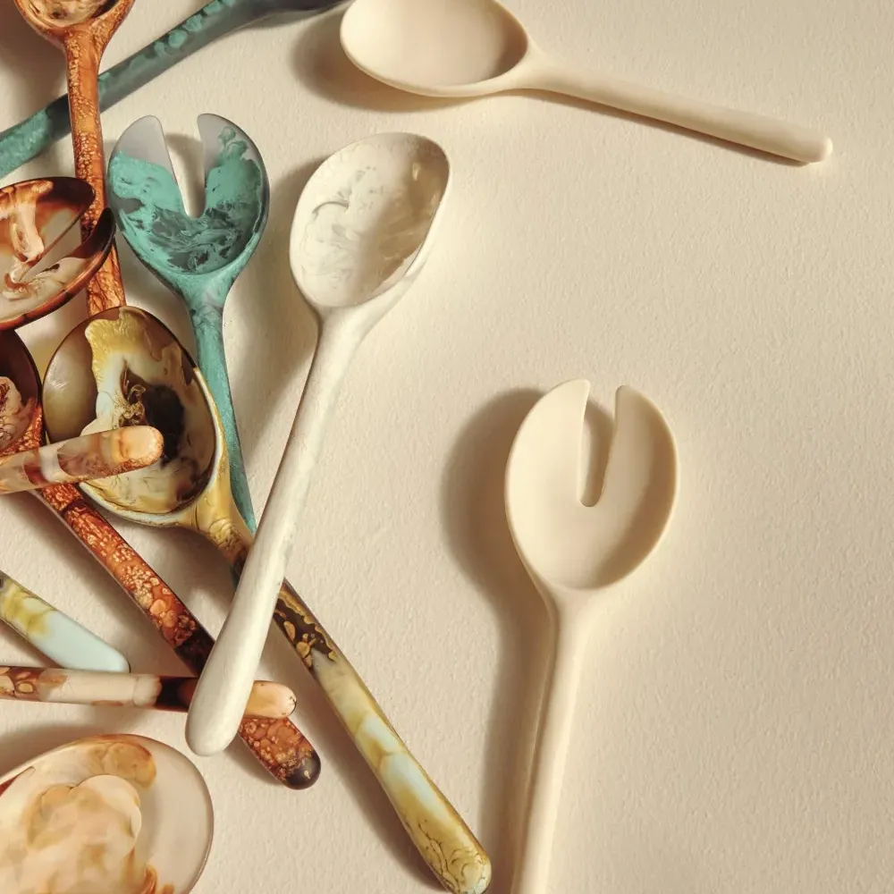 Ложки из камня