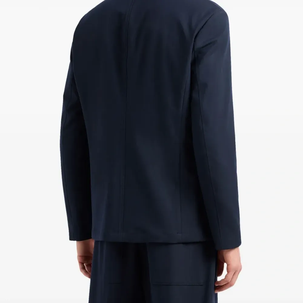 Однобортный пиджак