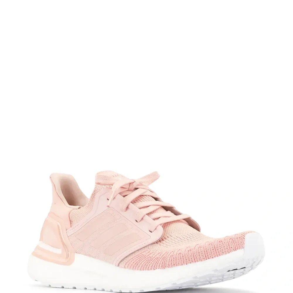 Кроссовки UltraBoost 20