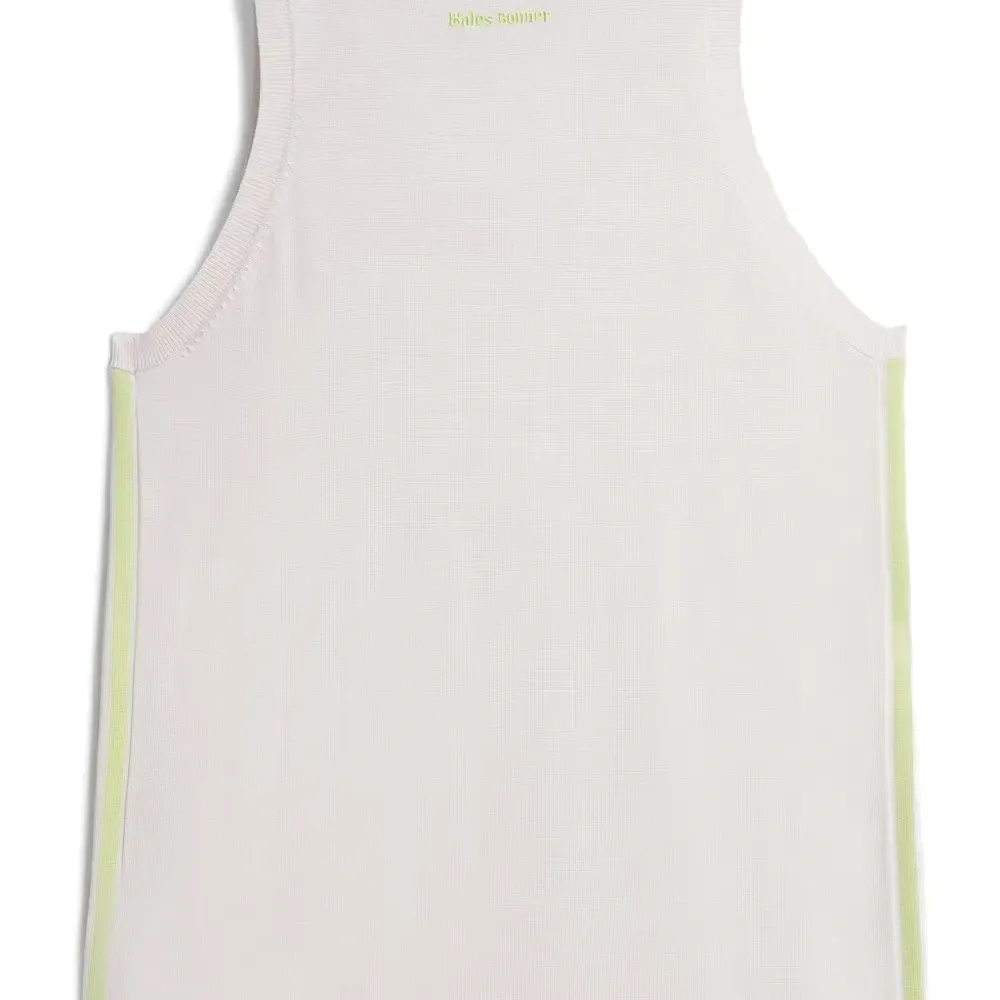 Топ без рукавов с вышитым логотипом