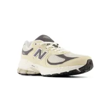 Кроссовки на шнуровке Кроссовки на шнуровке