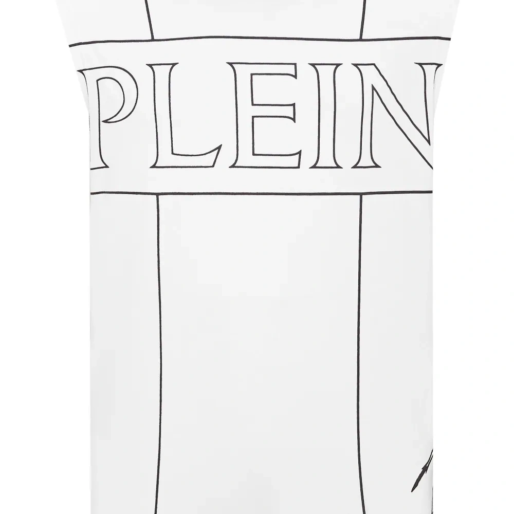 Футболка с логотипом