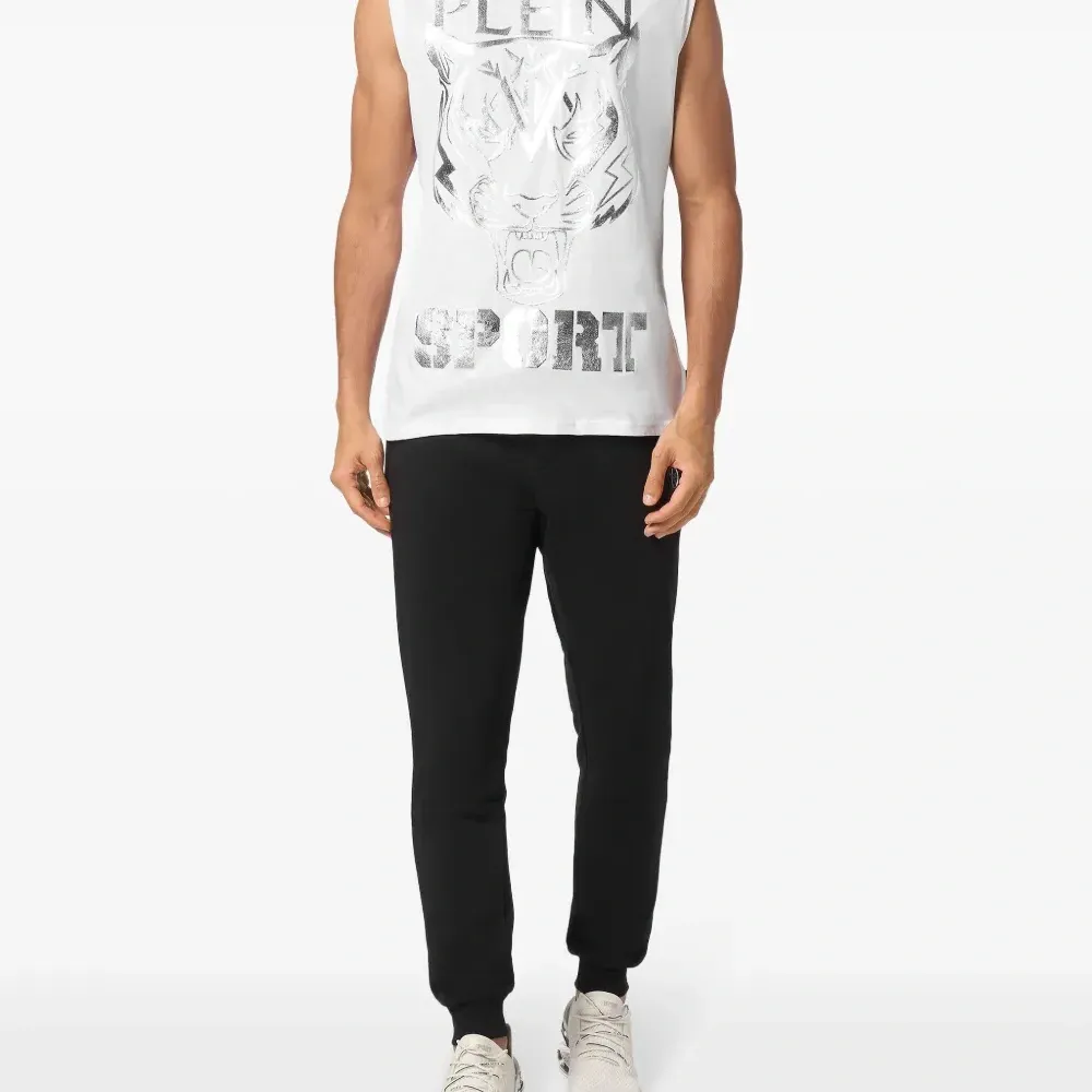 Топ с круглым вырезом и принтом Топ с круглым вырезом и принтом