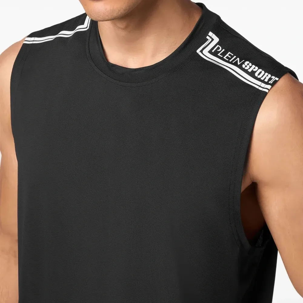 Топ с круглым вырезом