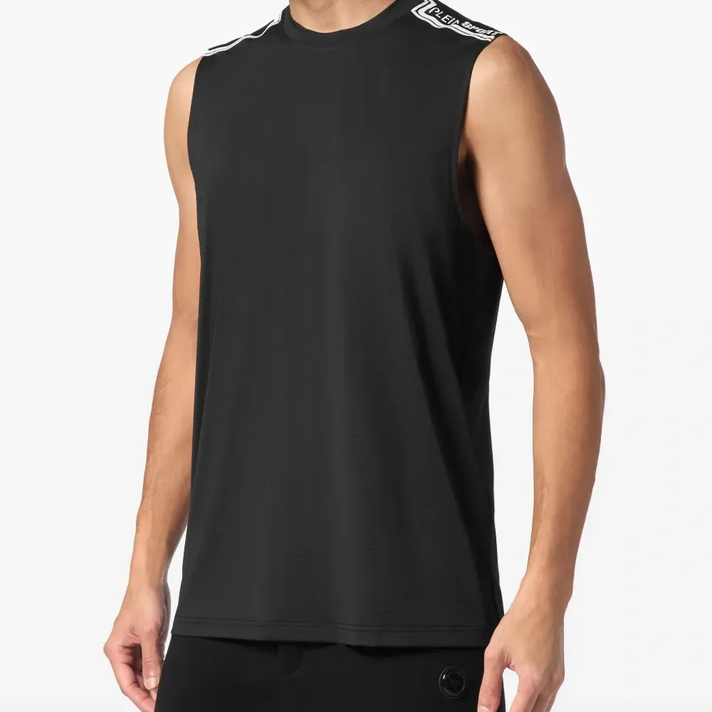 Топ с круглым вырезом