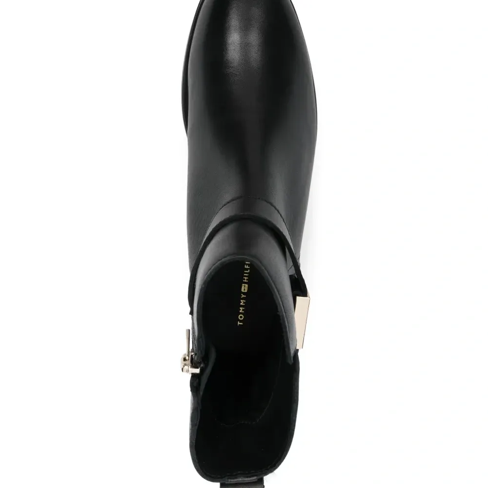 Кожаные ботинки Кожаные ботинки