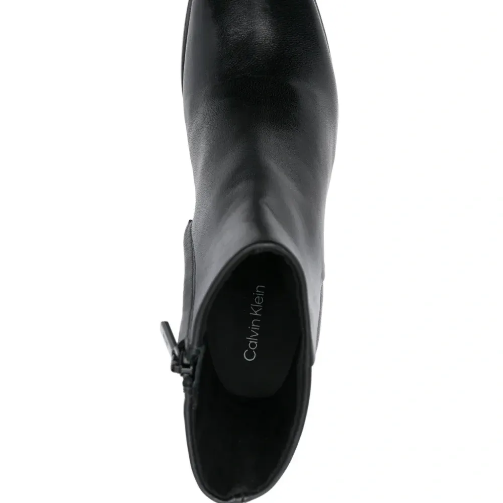 Ботильоны с квадратным носком