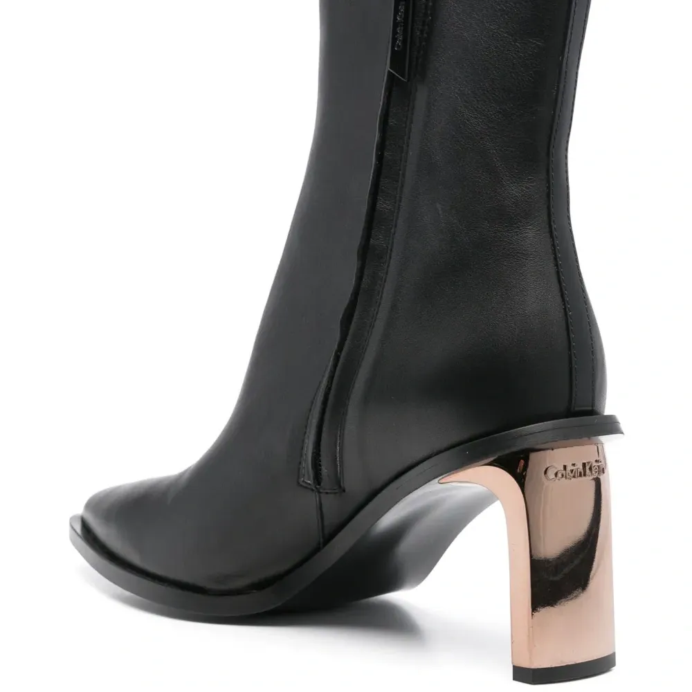 Ботильоны на каблуке Ботильоны на каблуке