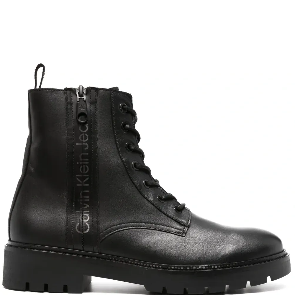 Ботинки в стиле милитари на молнии