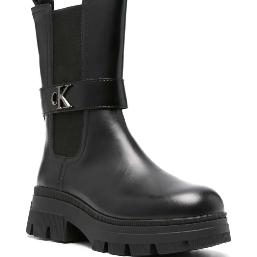 Ботинки челси