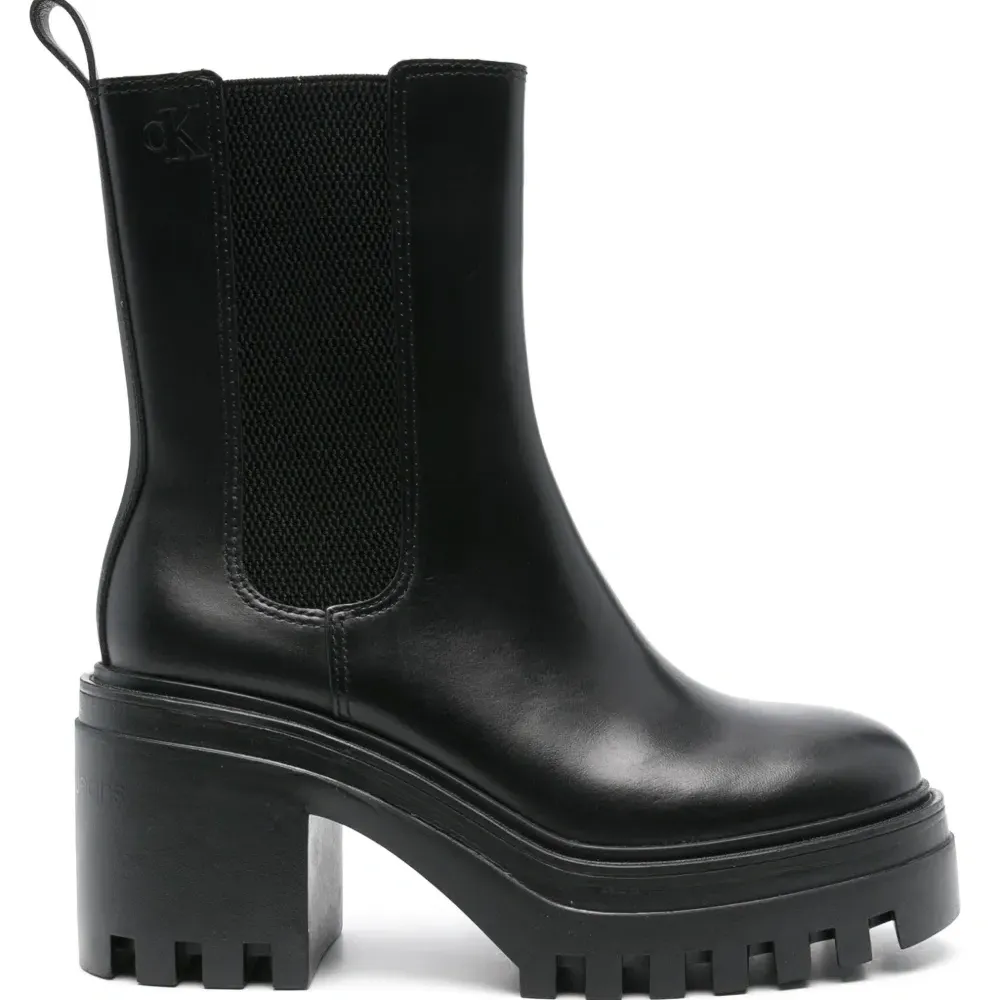 Сапоги с закругленным носком