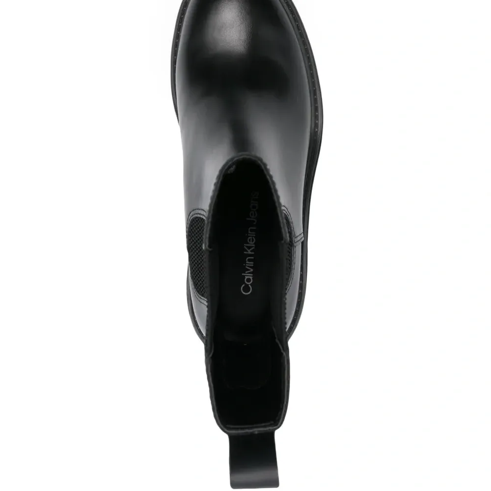 Сапоги с закругленным носком