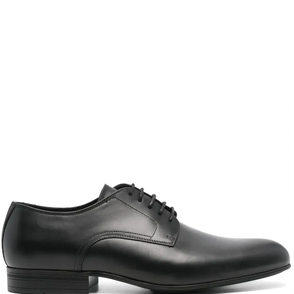 Дерби на шнуровке Дерби на шнуровке