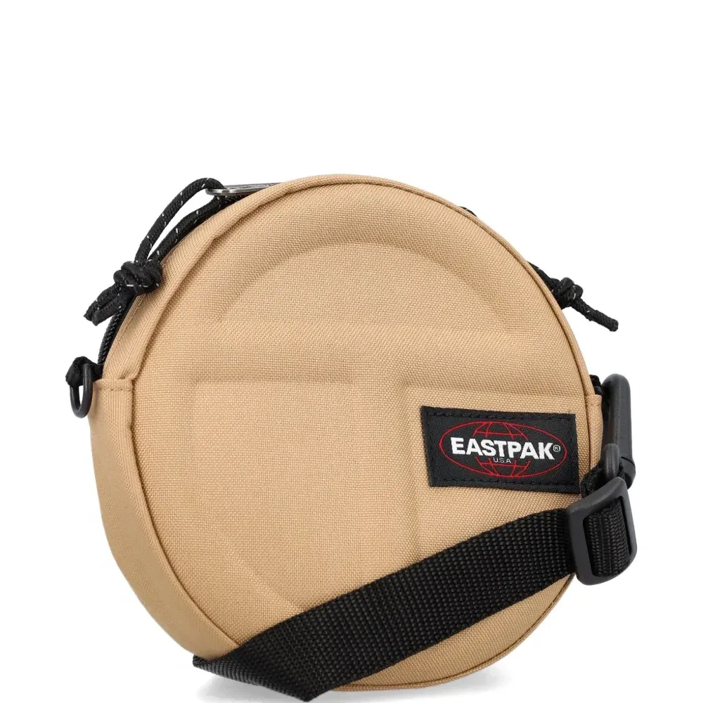 Круглая сумка из коллаборации с Telfar