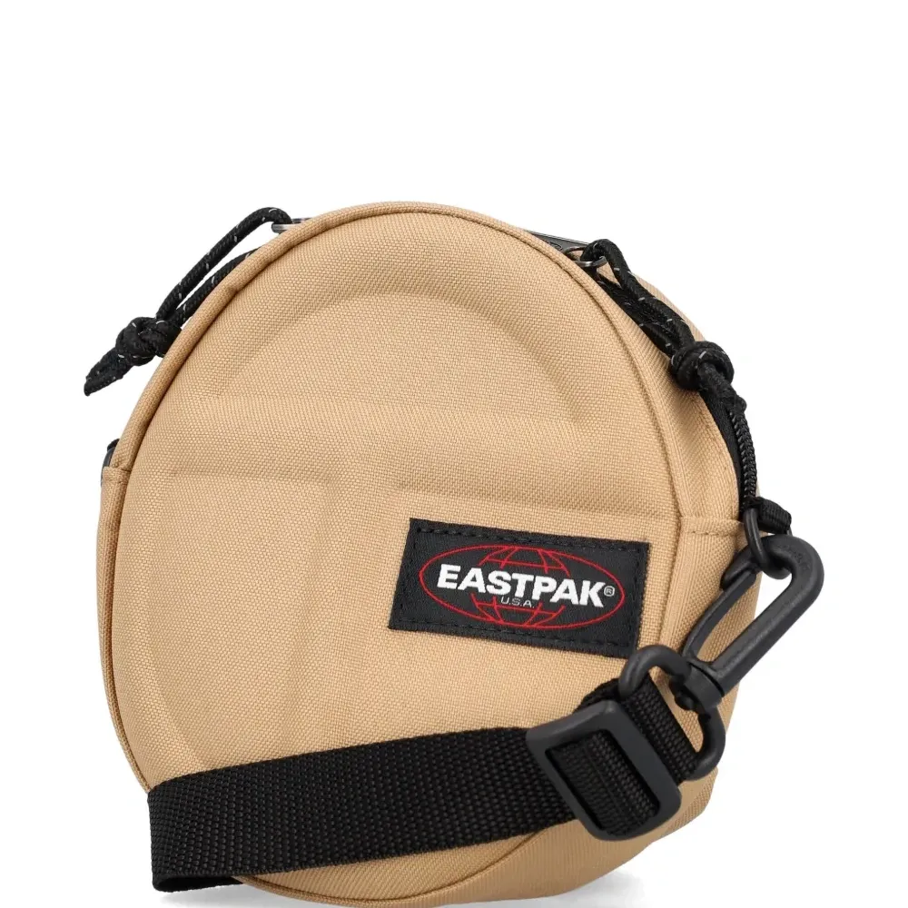 Круглая сумка из коллаборации с Telfar