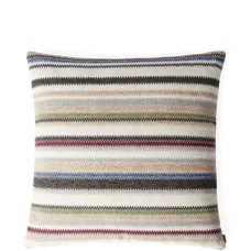 декоративная подушка в полоску