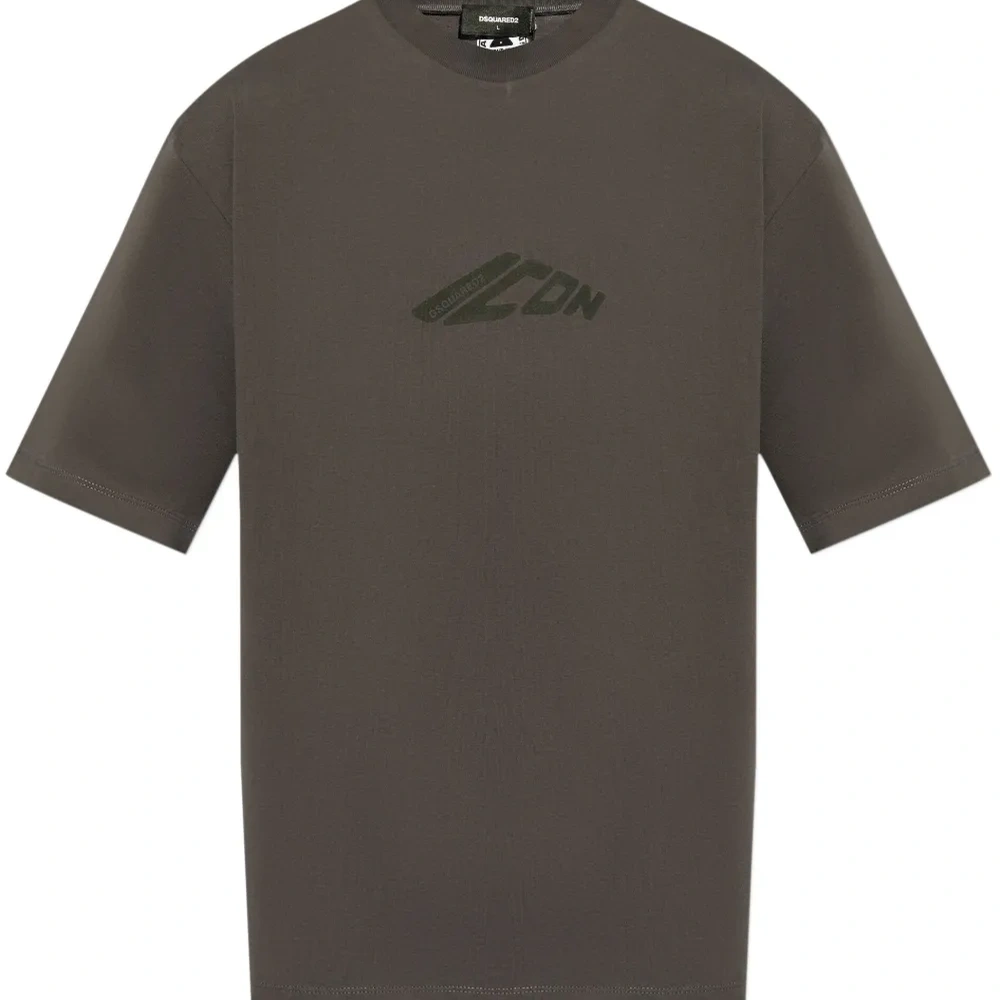 Футболка с логотипом