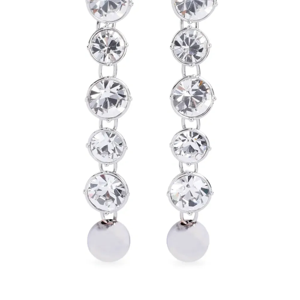 Длинные серьги с бриллиантами