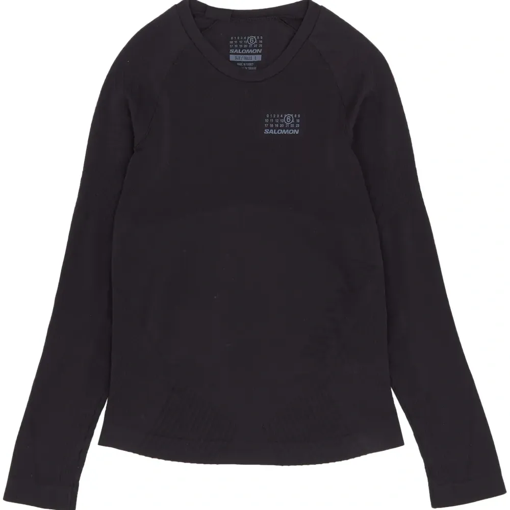 Топ из коллаборации с Salomon Топ из коллаборации с Salomon