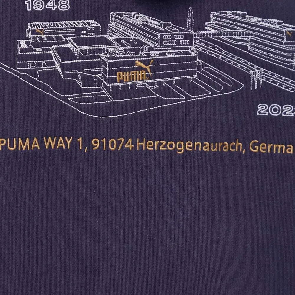 Худи с вышитым логотипом