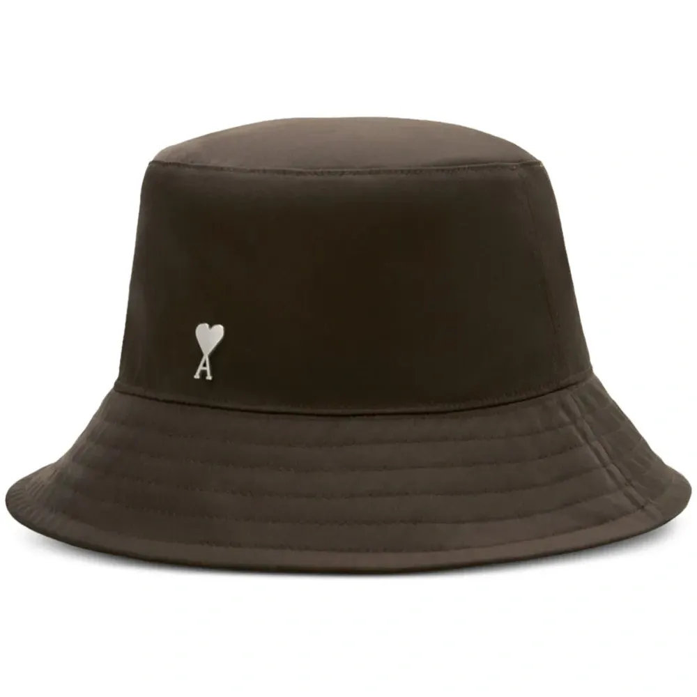 Панама с логотипом