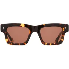 Солнцезащитные очки в прямоугольной оправе