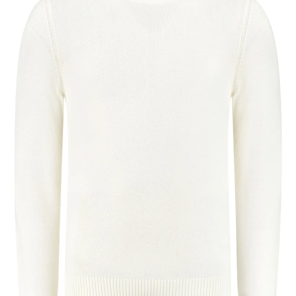 Джемпер с круглым вырезом