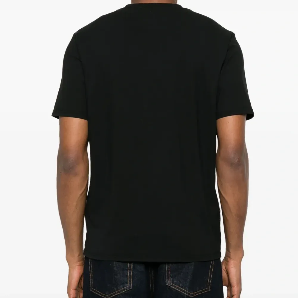 Футболка с короткими рукавами