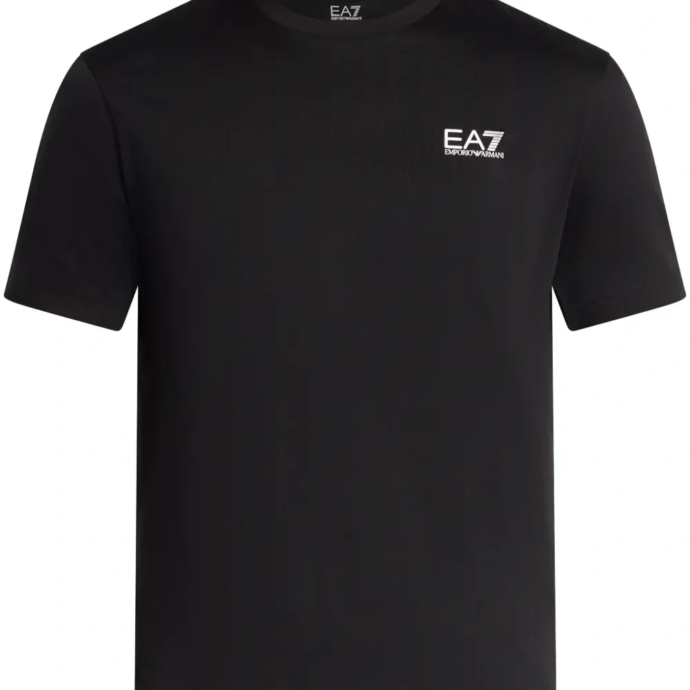 Футболка с круглым вырезом