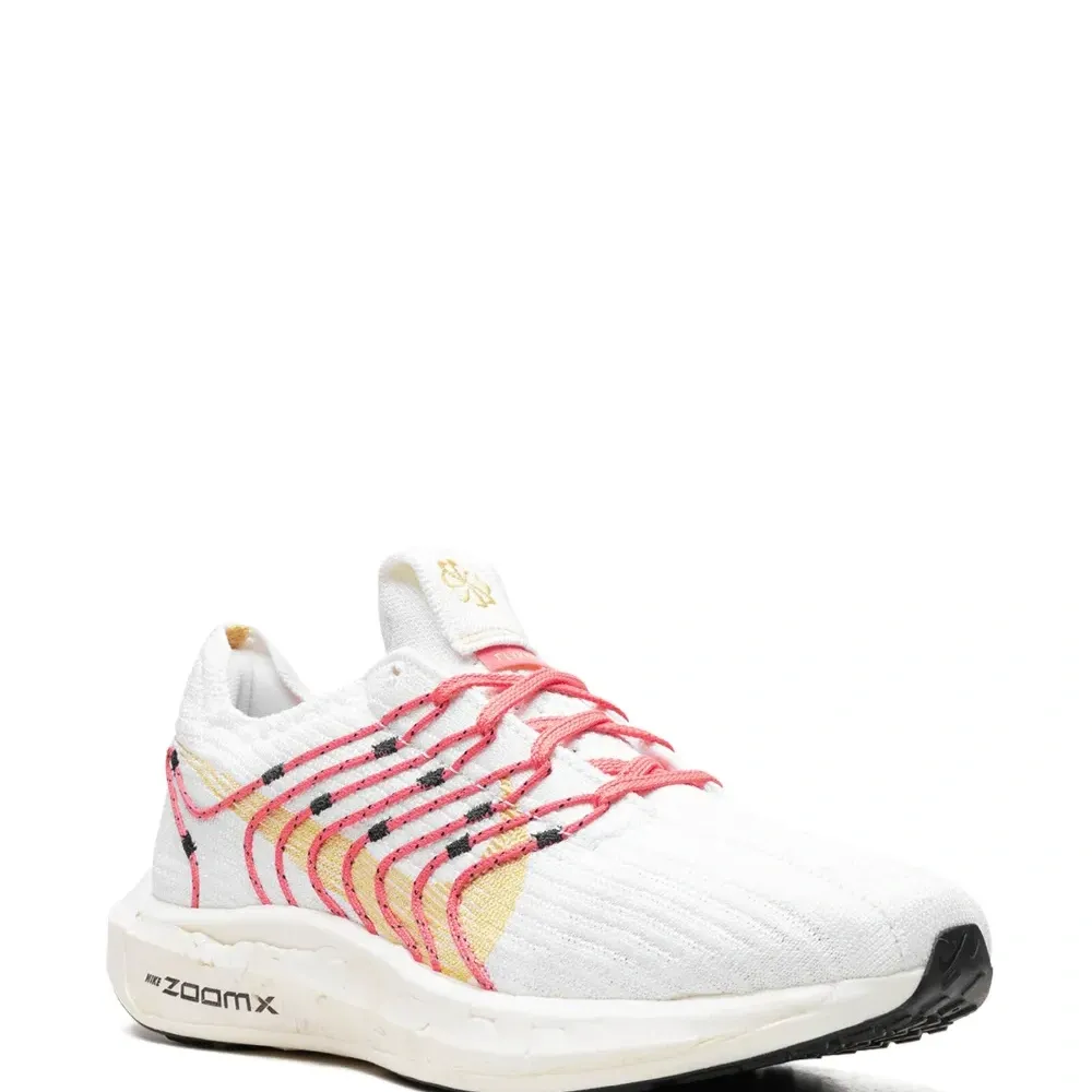 Кроссовки Pegasus Turbo Next Nature Topaz Gold