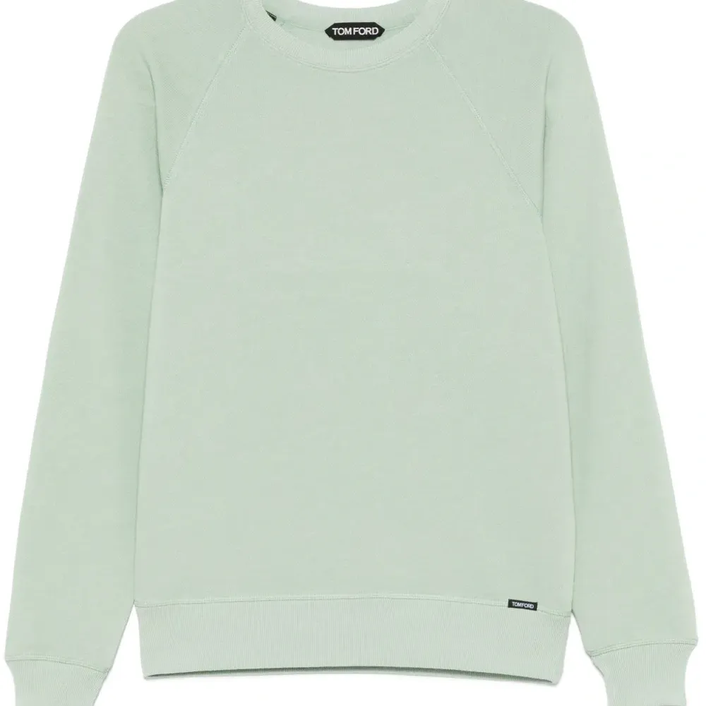 Толстовка с нашивкой-логотипом