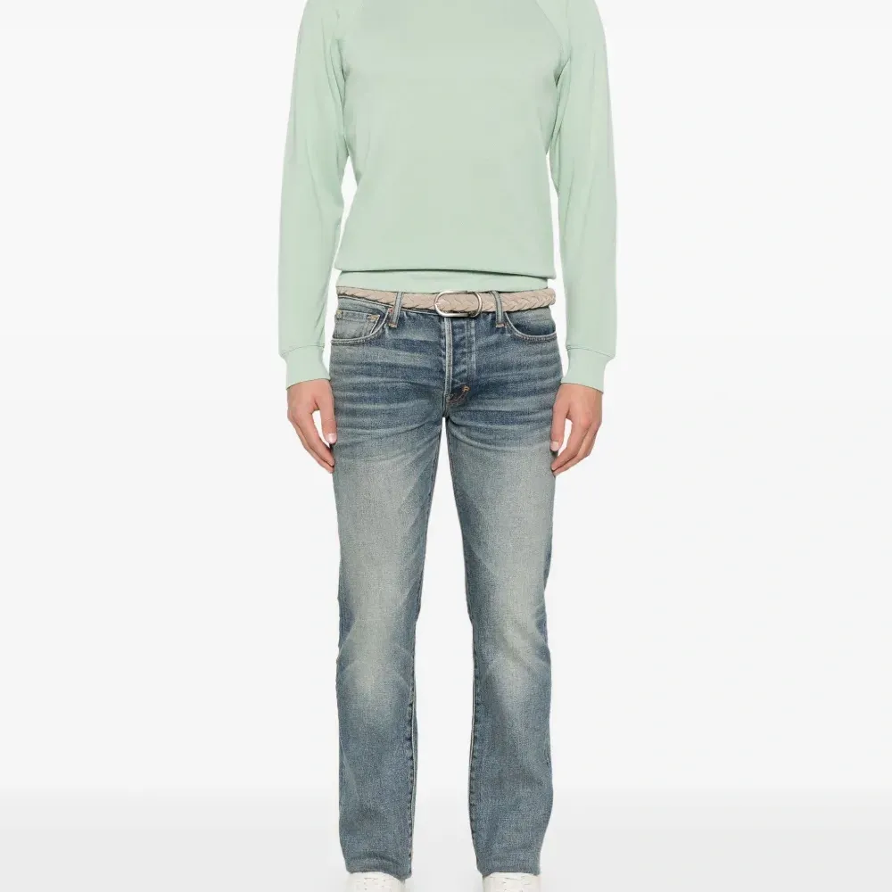 Толстовка с нашивкой-логотипом