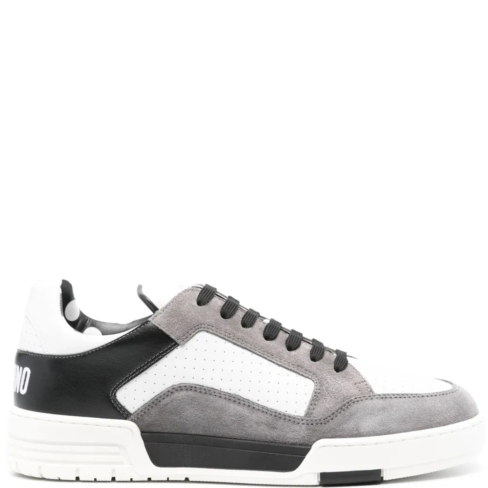 Кроссовки со вставками