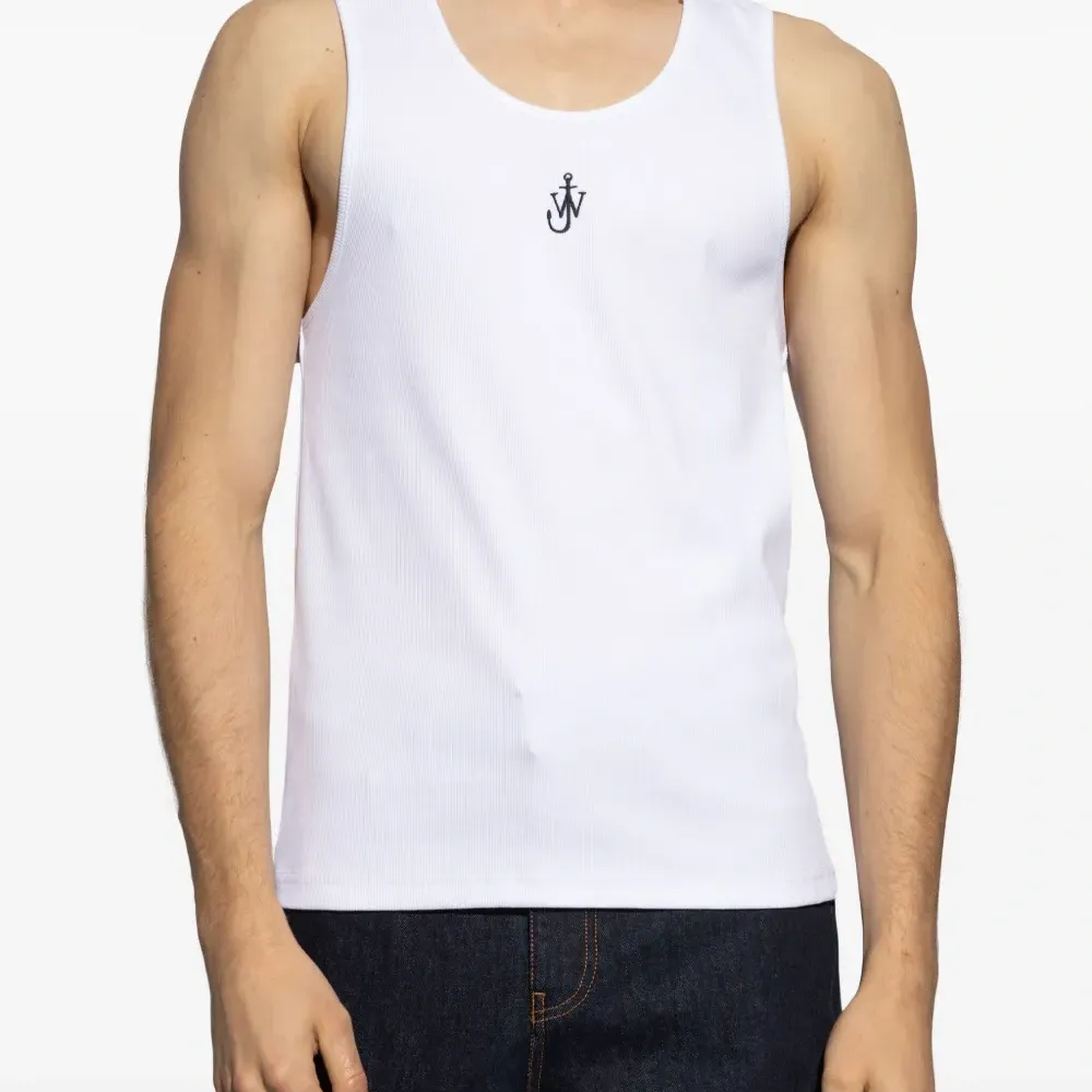 Топ с логотипом Anchor
