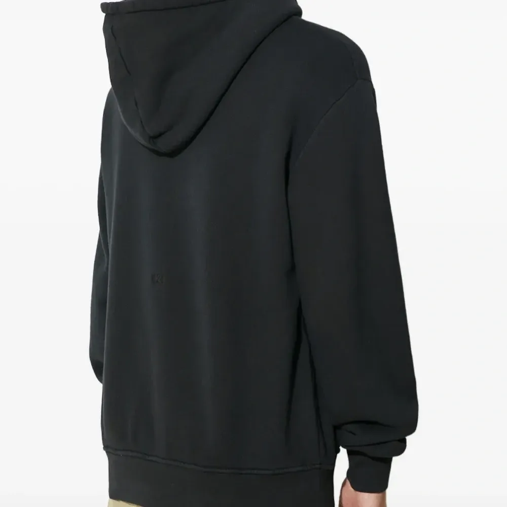 Худи с длинными рукавами