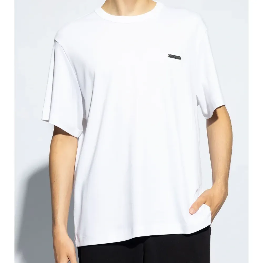 Футболка с логотипом