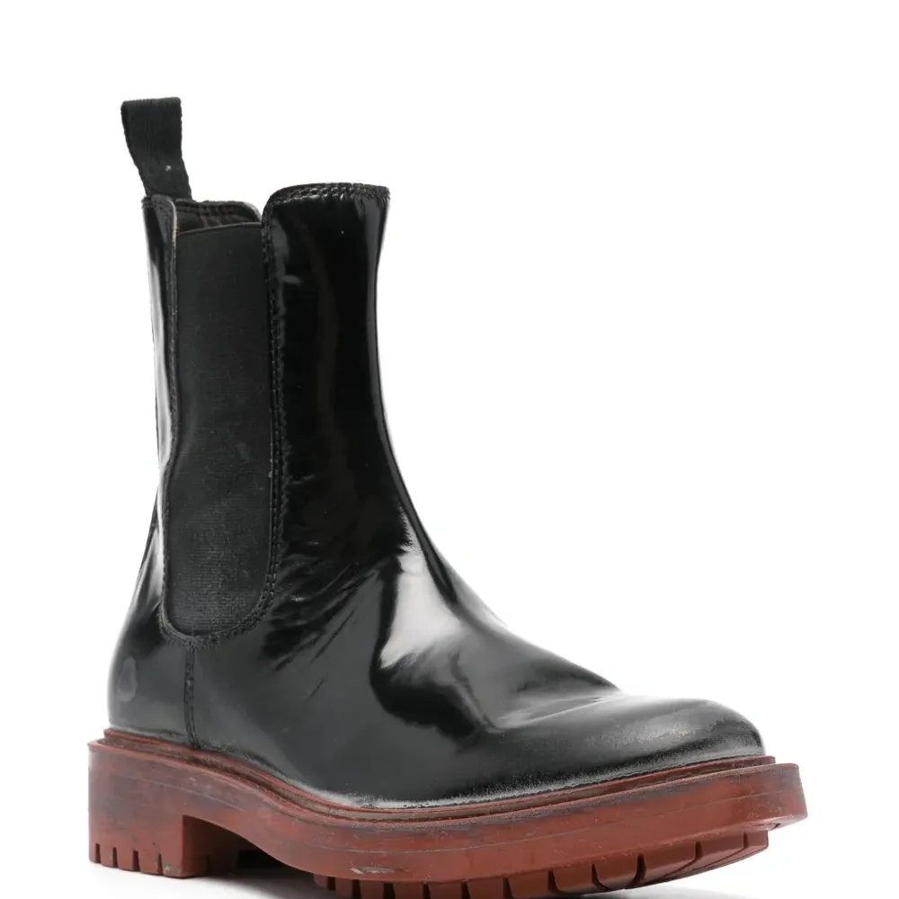 Ботинки с эффектом потертости