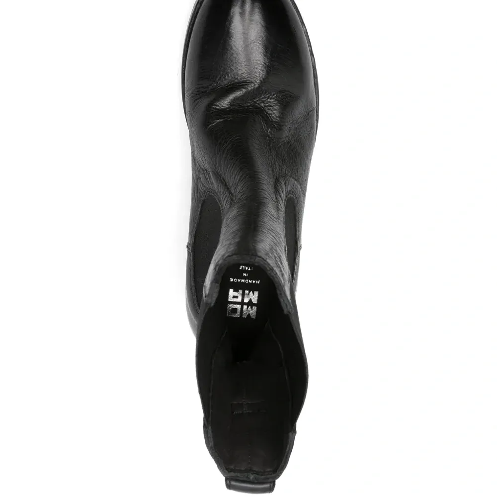 Кожаные ботинки