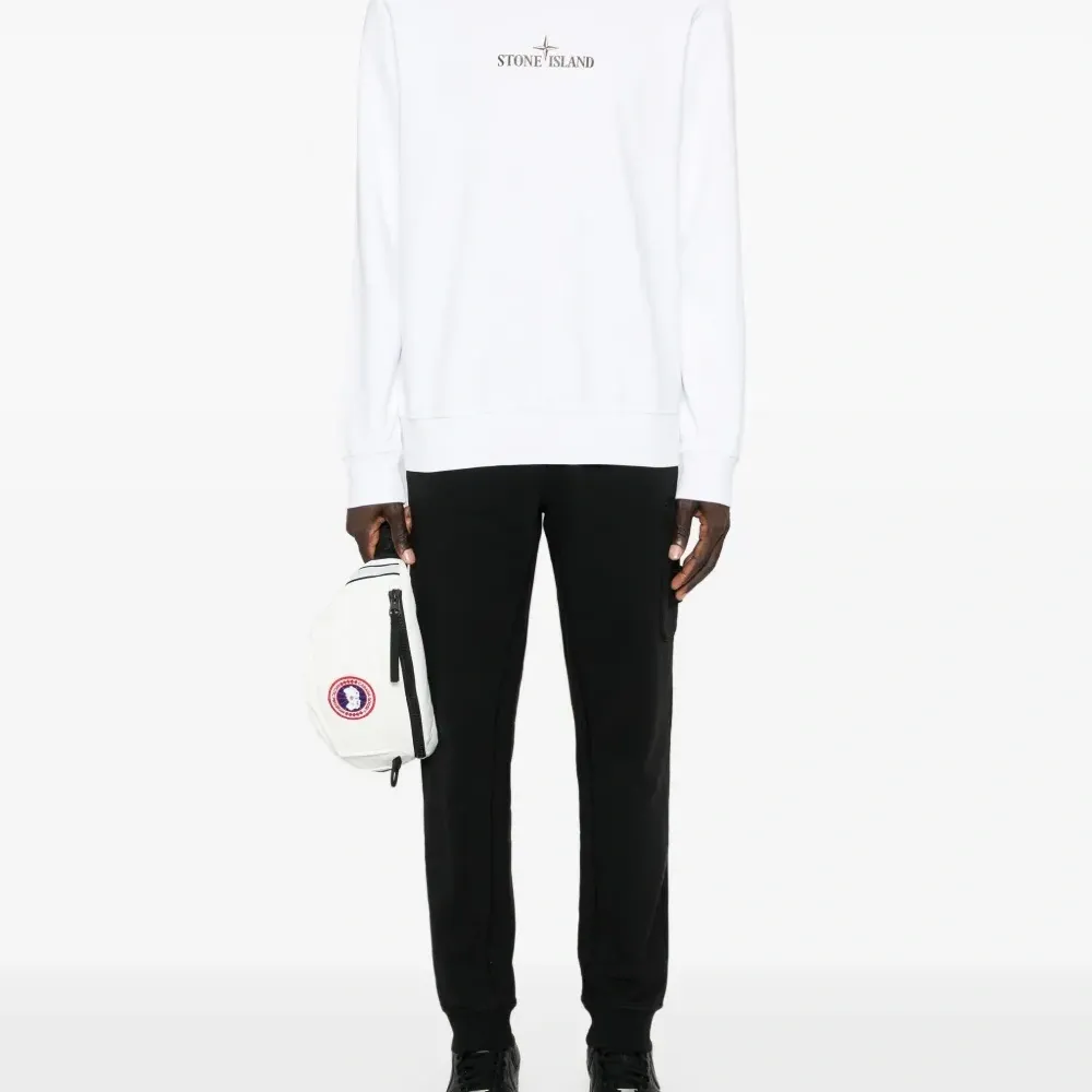 Толстовка с логотипом