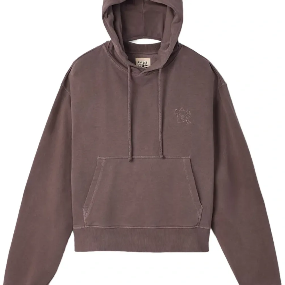 Худи с вышитым логотипом