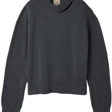 Вязаный свитер